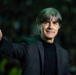 Новини спорту - Колишній наставник збірної Німеччини може відновити кар'єру