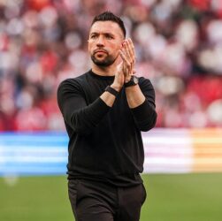 Новини спорту - Колишній помічник Де Дзербі призначений головним тренером Порту