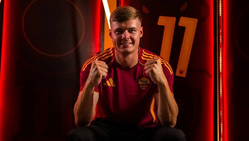 Новини спорту - Конкуренція з Довбиком передбачає співпрацю: новий форвард Роми