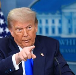 Новини України - Молот США проти серпа РФ: чи досягне мети Трамп, погрожуючи Путіну