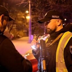 Новини України - На Донеччині в прифронтовій зоні ввели тривалу комендантську годину