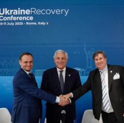 Новини бізнесу - На відновлення України залучили додаткових €3,6 млрд - Кулеба
