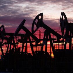 Новини бізнесу - Нафтовий експорт РФ досяг п’ятирічного мінімуму - МЕА