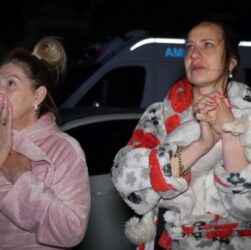 Новини України - Нічна атака на Одесу: врятовано 10 людей