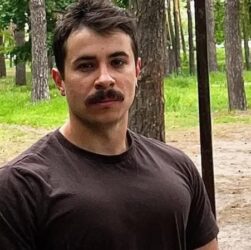 Новини культури - Оператор Ярослав Грубич втратив руку на фронті