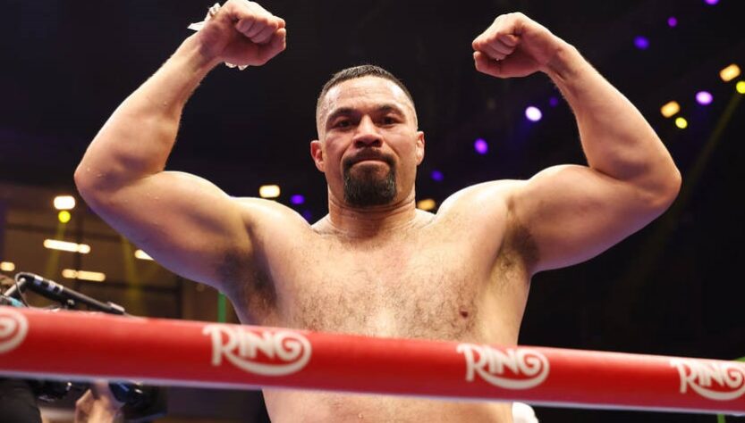 Новини спорту - Паркер виклав відео з Усиком після його бою з Дюбуа