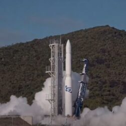 Технології - Перша австралійська ракета-носій розбилася одразу після старту