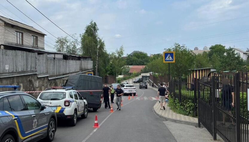 Новини України - Під Києвом машина покотилась на хлопчика: дитина померла