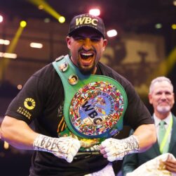 Новини спорту - Представник Кабаєла розкрив можливу дату бою з Усиком