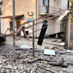 Новини України - Ракетний удар по Кам'янському: пошкоджено лікарню, є загиблі