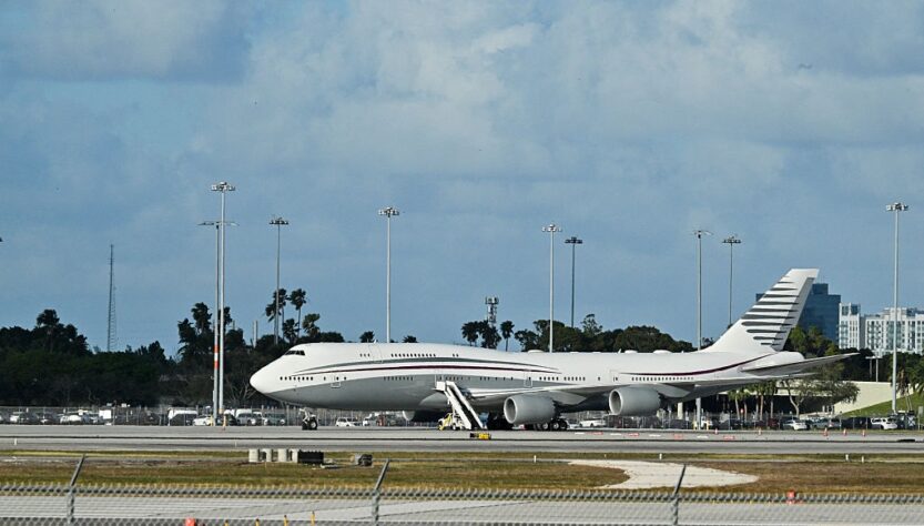 Новини світу - Ремонт боїнга Трампа профінансували коштом ядерної програми - ЗМІ