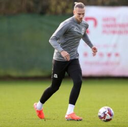 Новини спорту - Розкрита причина відсутності дебюту Таловєрова за Сток Сіті