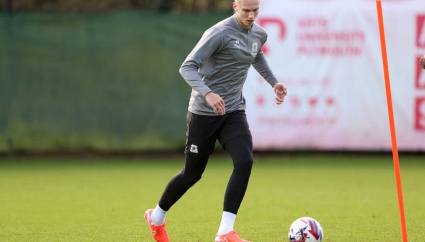 Новини спорту - Розкрита причина відсутності дебюту Таловєрова за Сток Сіті