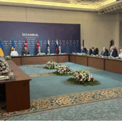 Новини політики - Розпочався третій раунд переговорів у Стамбулі