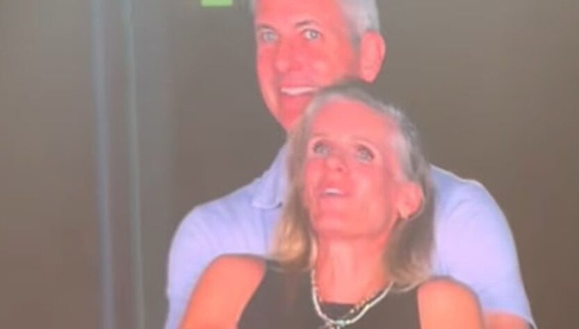 Новини культури - Скандал на концерті Coldplay змусив директора IT-компанії піти у відставку