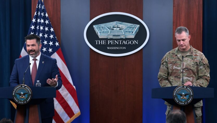 Новини світу - США пояснили, чому призупинили поставки зброї Україні