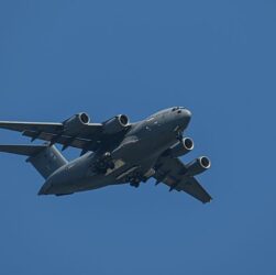 Новини політики - США розмістили ядерну зброю в Британії - ЗМІ