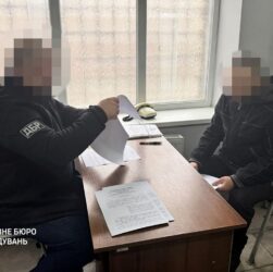 Новини України - Суд покарав військового, який викрав БТР і поїхав на ньому додому