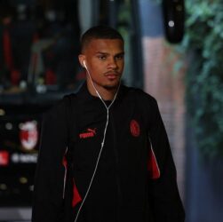 Новини спорту - Талановитий захисник відхилив пропозицію клубу Серії А