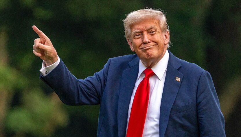 Новини світу - Трамп перепостив ШІ-відео "затримання Обами"