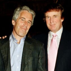 Новини світу - Трамп розповів, що не поділив з Епштейном дівчат зі спа-центру