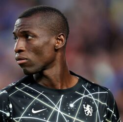 Новини спорту - Трансферні чутки: МЮ проявляє інтерес до форварда Челсі