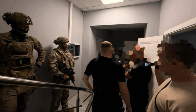 Новини України - У детективів НАБУ проводять обшуки