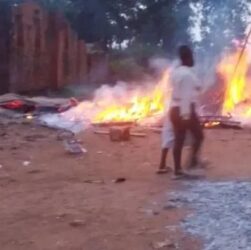 Новини світу - У ДР Конго бойовики напали на католицьку церкву і вбили 38 парафіян