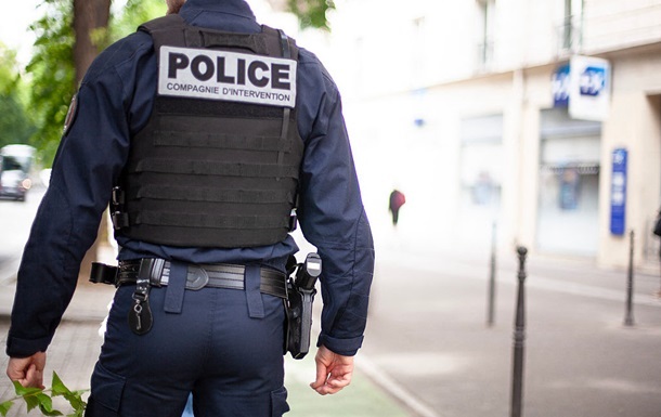 Новини світу - У Франції розслідують використання рабської праці на виноградниках