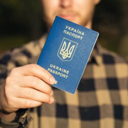 Новини світу - У Німеччині пропонують скасувати виплати військовозобов’язаним українцям