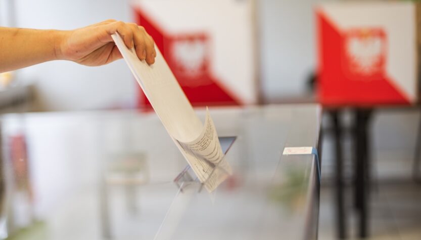 Новини світу - У Польщі досі триває перерахунок голосів