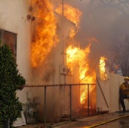 Новини світу - У США пожежа в будинку для літніх людей забрала життя дев'яти осіб