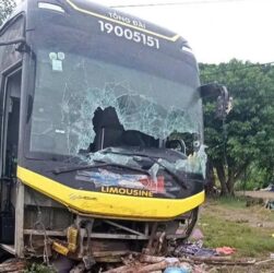 Новини світу - У В'єтнамі в ДТП потрапив автобус: дев'ять загиблих та 16 поранених