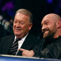 Новини спорту - Усик - Ф’юрі: промоутер прокоментував перспективу трилогії у 2026 році