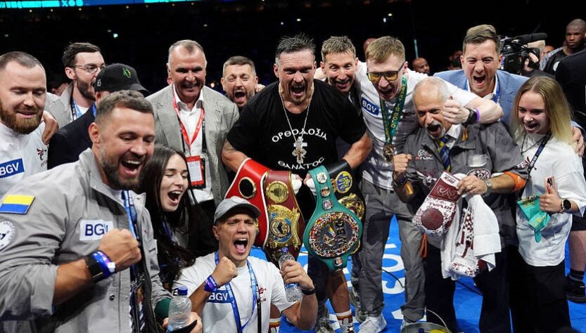 Новини спорту - Усик прибув до України після перемоги в реванші