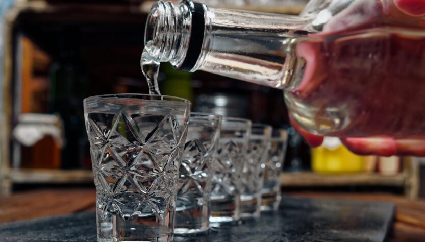 Новини бізнесу - В Росії фіксують падіння виробництва горілки