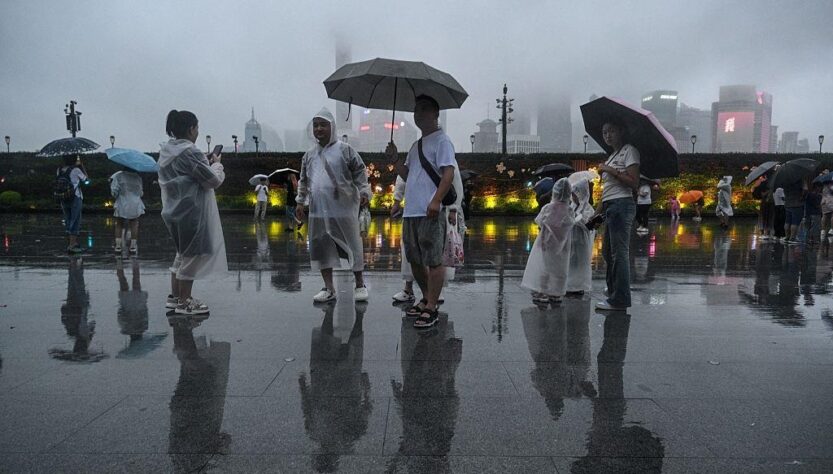 Новини світу - В Шанхаї через наближення тропічного шторму евакуювали 280 тисяч осіб