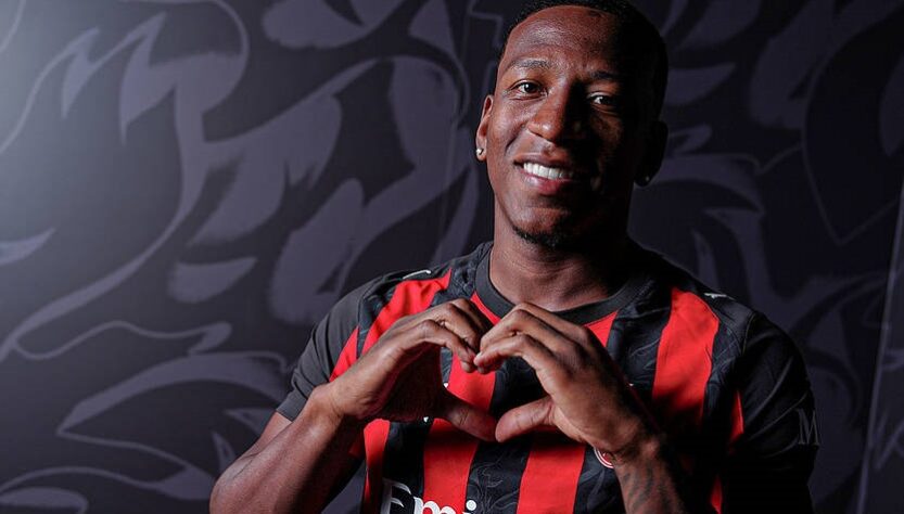 Новини спорту - Захисник Брайтона перейшов до Мілана