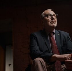 Новини Києва - Закрито справу про напад на Макарова: поліція заявила про самоушкодження