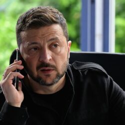 Новини України - Зеленський погодив законопроєкт щодо НАБУ і САП