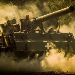 Новини України - Зеленський схвалив продовження воєнного стану
