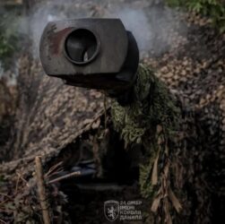 Новини України - ЗСУ ведуть запеклі бої на 12 напрямках - Генштаб