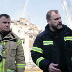 Понад 30 годин роботи тривали аварійно-пошукові роботи в Києві