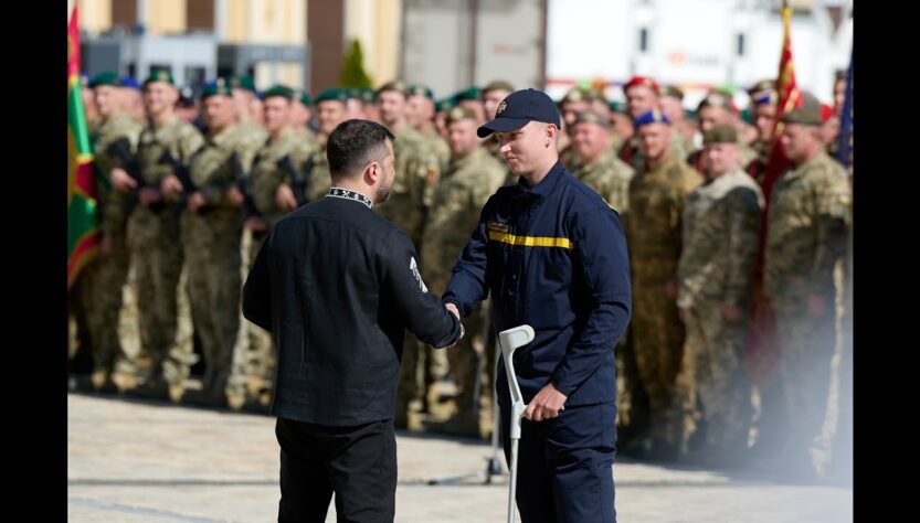 Президент Володимир Зеленський нагородив орденом «За мужність» ІІІ ступеня Максима Пількевича