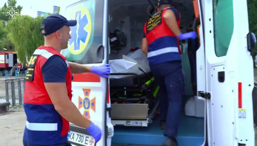 У Черкасах пройшли 5-денні масштабні тренувальні збори рятувальників в акваторії річки Дніпро