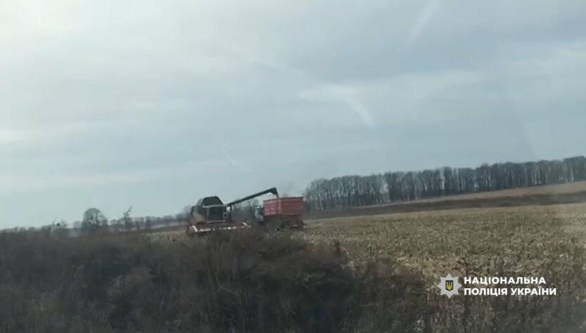 Поліцейські викрили ОЗГ у незаконному використанні радіаційно небезпечних земель.
