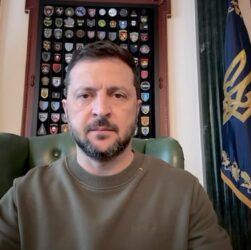 Відповідь на українське територіальне питання є вже в Конституції України 9.08.2025