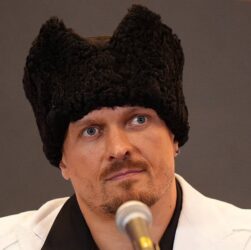 Новини спорту - Абсолютний лідер: Усик очолив рейтинг P4P від Sports Illustrated