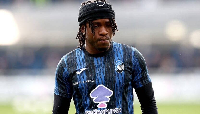 Новини спорту - Адемола Лукман, гравець Аталанти, повідомив про намір порвати з клубом