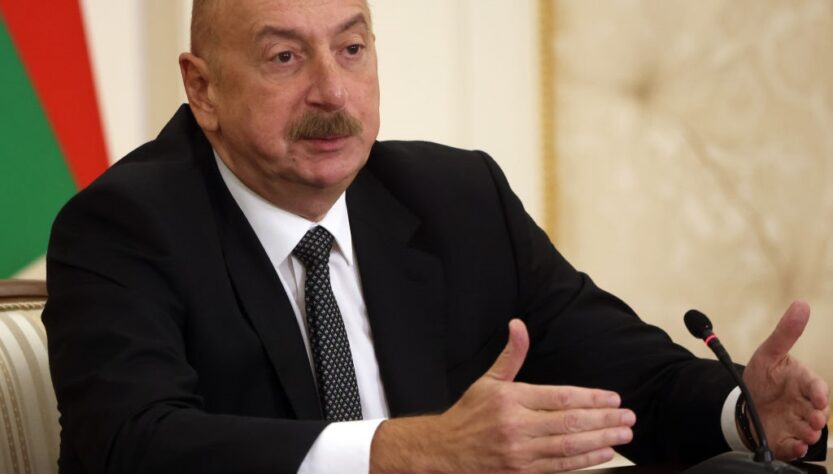 Новини світу - Алієв наказав готувати Азербайджан до війни